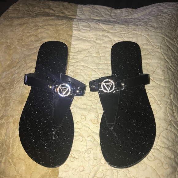 Guess Sandals - Picture 1 of 3
